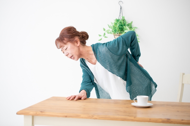 仙台で腰痛にお悩みなら【仙台東口バランス整骨院が解説】あなたの痛みの原因と失敗しない整骨院の選び方